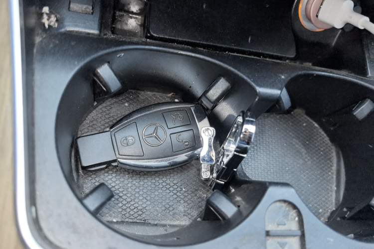 Used Mercedes-Benz GLC Coupe 2017 GLC 260 4MATIC Coupe SUV Vehicle Key