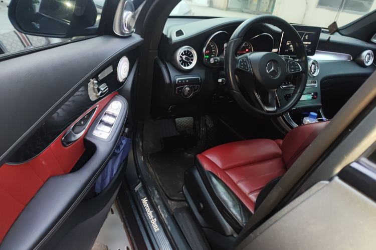 Used Mercedes-Benz GLC Coupe 2017 GLC 300 4MATIC Coupe SUV Driver Seat