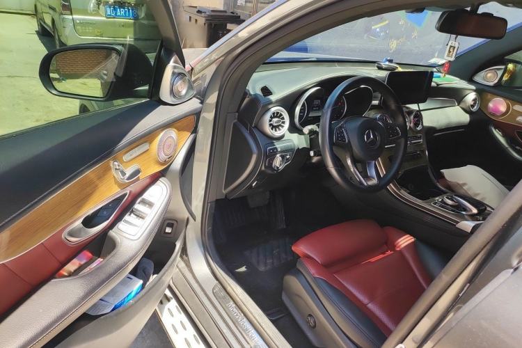 Used Mercedes-Benz GLC Coupe 2017 GLC 260 4MATIC Coupe SUV Driver Seat