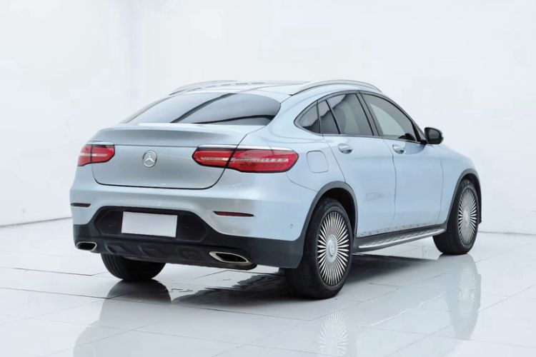Used Mercedes-Benz GLC Coupe 2017 GLC 200 4MATIC Coupe SUV Exterior 1