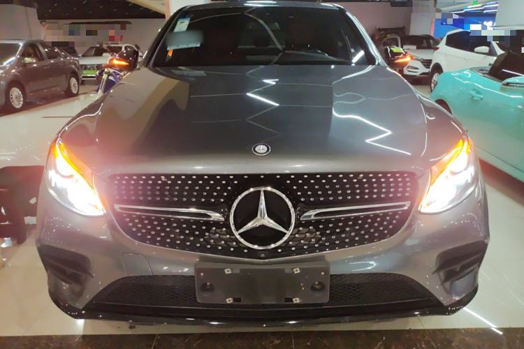 Used Mercedes-Benz GLC Coupe 2017 GLC 260 4MATIC Coupe SUV Exterior 1