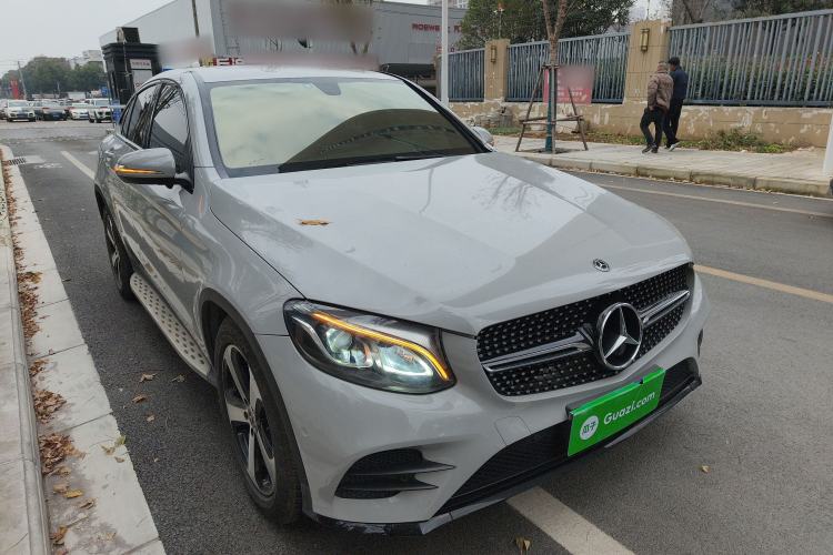 Used Mercedes-Benz GLC Coupe 2017 GLC 200 4MATIC Coupe SUV Front Right 45 Deg