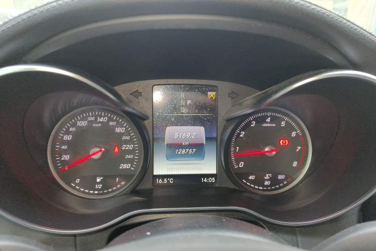 Used Mercedes-Benz GLC Coupe 2017 GLC 200 4MATIC Coupe SUV Instrument Cluster