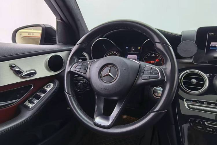 Used Mercedes-Benz GLC Coupe 2017 GLC 200 4MATIC Coupe SUV Interior 10