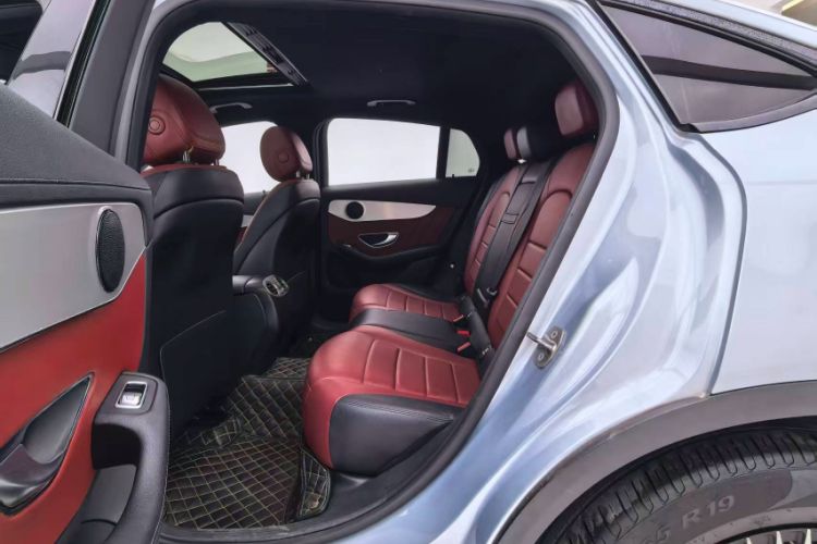 Used Mercedes-Benz GLC Coupe 2017 GLC 200 4MATIC Coupe SUV Interior 11