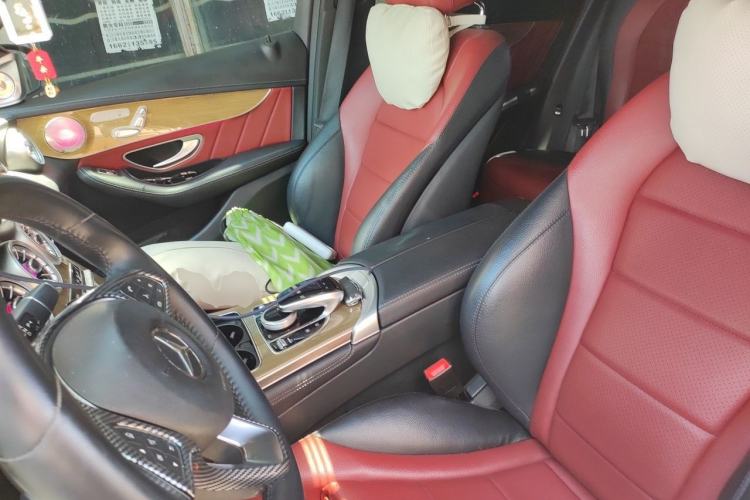 Used Mercedes-Benz GLC Coupe 2017 GLC 260 4MATIC Coupe SUV Left Front Seat