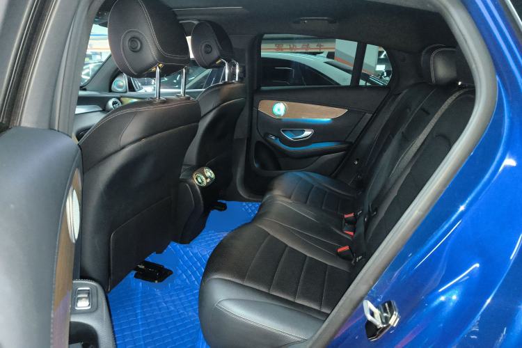 Used Mercedes-Benz GLC Coupe 2017 GLC 260 4MATIC Coupe SUV Left Rear Seat