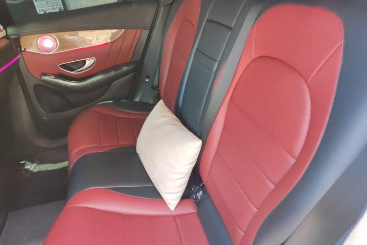 Used Mercedes-Benz GLC Coupe 2017 GLC 260 4MATIC Coupe SUV Left Rear Seat