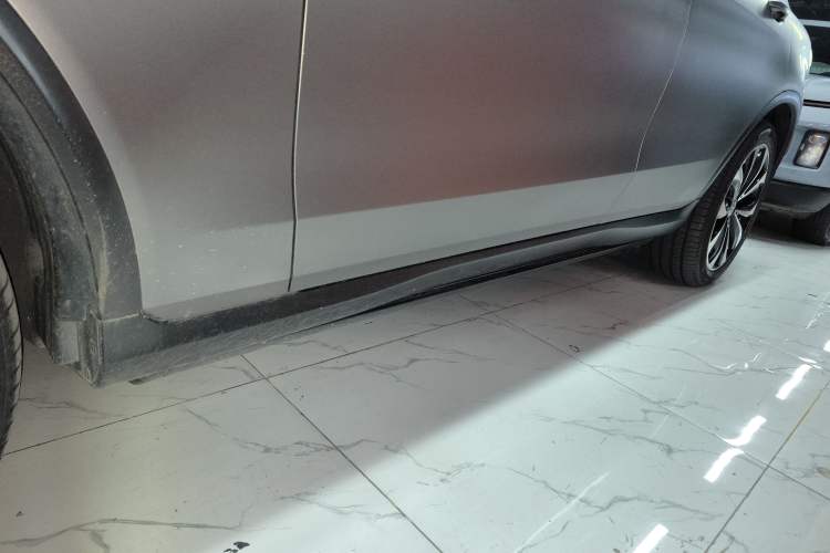 Used Mercedes-Benz GLC Coupe 2017 GLC 260 4MATIC Coupe SUV Left Side Sill
