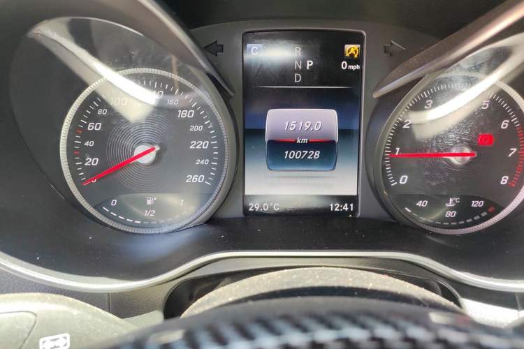 Used Mercedes-Benz GLC Coupe 2017 GLC 260 4MATIC Coupe SUV Odometer Close Up