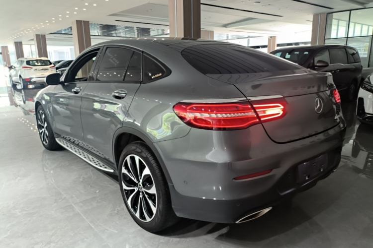 Used Mercedes-Benz GLC Coupe 2017 GLC 260 4MATIC Coupe SUV Rear Left 45 Deg