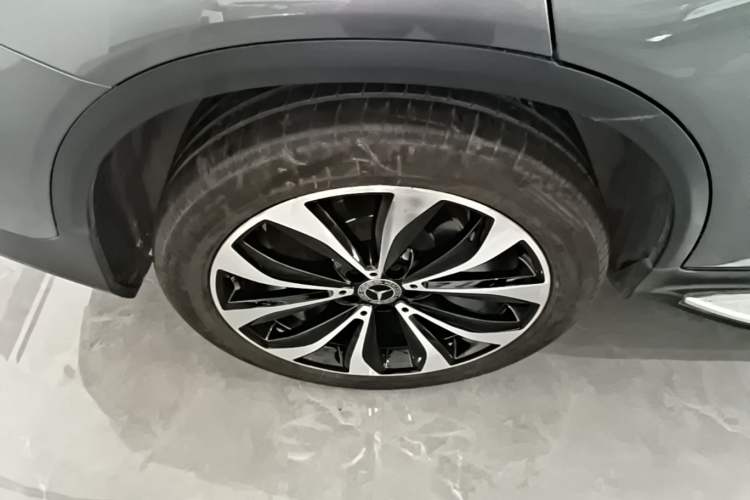 Used Mercedes-Benz GLC Coupe 2017 GLC 260 4MATIC Coupe SUV Right Rear Wheel Hub