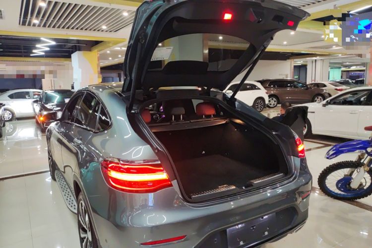 Used Mercedes-Benz GLC Coupe 2017 GLC 260 4MATIC Coupe SUV Trunk