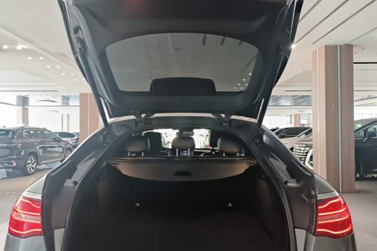 Used Mercedes-Benz GLC Coupe 2017 GLC 260 4MATIC Coupe SUV Trunk
