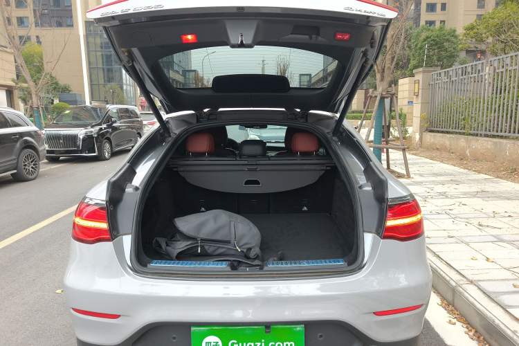 Used Mercedes-Benz GLC Coupe 2017 GLC 200 4MATIC Coupe SUV Trunk