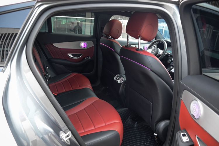 Used Mercedes-Benz GLC Coupe 2017 GLC 200 4MATIC Coupe SUV Interior 5