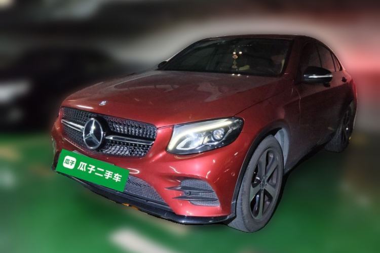 Używany Mercedes-Benz GLC Coupe 2017 GLC 200 4MATIC Coupe SUV Guazi used car, China used car export, Used car for sale, Used cars, Cheapest cars for sale
