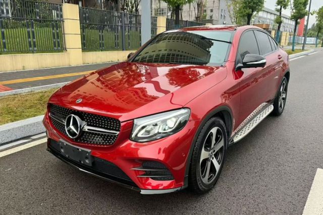 Ojetý Mercedes-Benz GLC Coupe 2017 GLC 200 4MATIC Coupe SUV