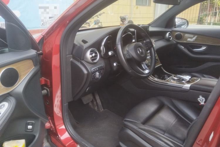 Used Mercedes-Benz GLC Coupe 2017 GLC 260 4MATIC Coupe SUV Driver Seat