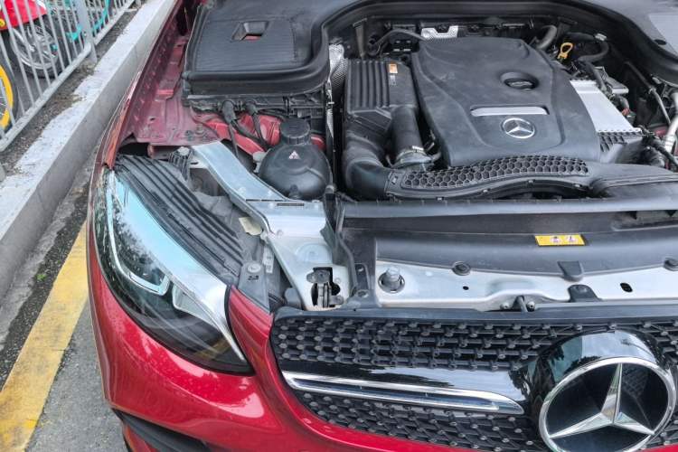 Used Mercedes-Benz GLC Coupe 2017 GLC 200 4MATIC Coupe SUV Engine Bay Right