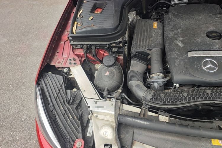 Used Mercedes-Benz GLC Coupe 2017 GLC 260 4MATIC Coupe SUV Engine Bay Right