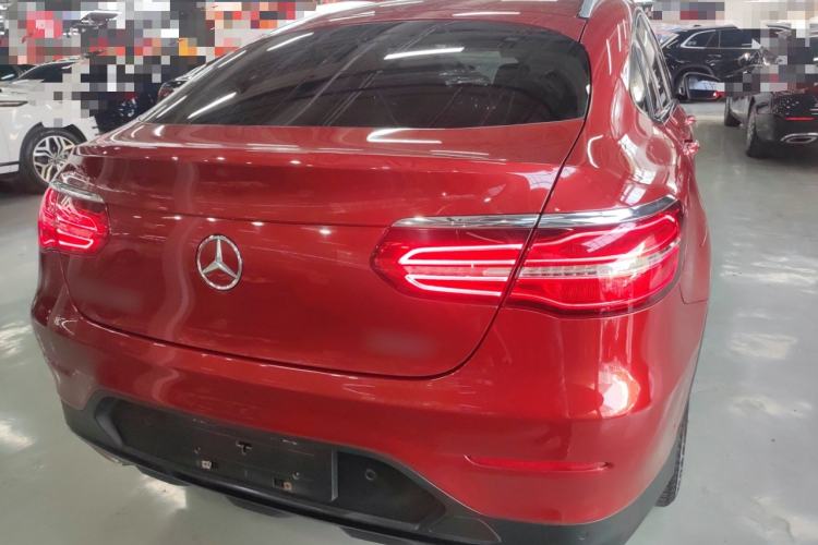 Used Mercedes-Benz GLC Coupe 2017 GLC 260 4MATIC Coupe SUV Exterior 4