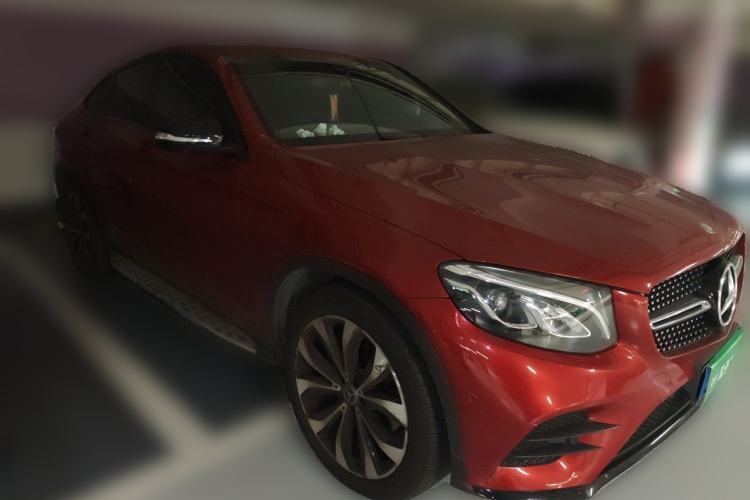 Used Mercedes-Benz GLC Coupe 2017 GLC 260 4MATIC Coupe SUV Front Right 45 Deg