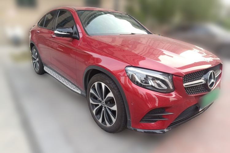 Used Mercedes-Benz GLC Coupe 2017 GLC 260 4MATIC Coupe SUV Front Right 45 Deg
