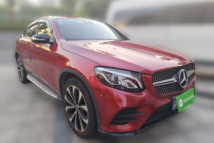 Used Mercedes-Benz GLC Coupe 2017 GLC 260 4MATIC Coupe SUV Front Right 45 Deg
