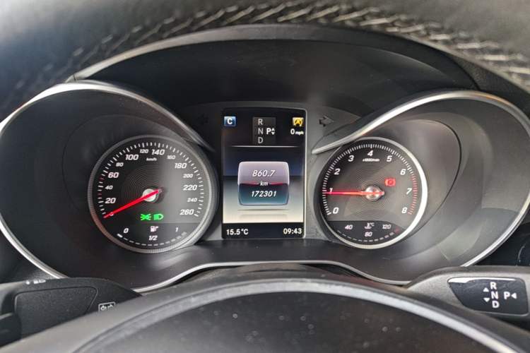 Used Mercedes-Benz GLC Coupe 2017 GLC 200 4MATIC Coupe SUV Instrument Cluster