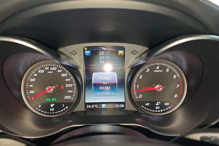Used Mercedes-Benz GLC Coupe 2017 GLC 200 4MATIC Coupe SUV Instrument Cluster