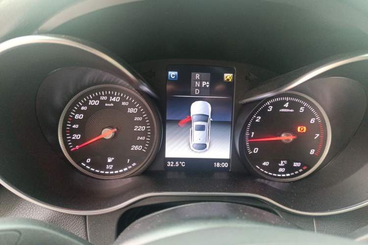 Used Mercedes-Benz GLC Coupe 2017 GLC 260 4MATIC Coupe SUV Instrument Cluster