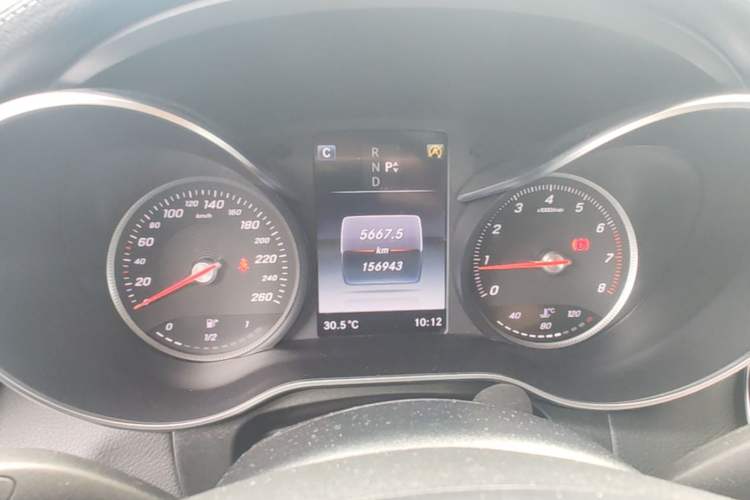 Used Mercedes-Benz GLC Coupe 2017 GLC 260 4MATIC Coupe SUV Instrument Cluster