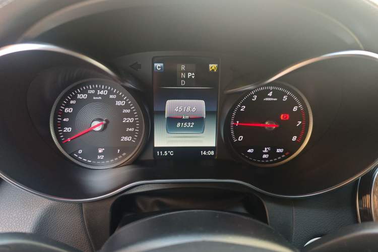 Used Mercedes-Benz GLC Coupe 2017 GLC 260 4MATIC Coupe SUV Instrument Cluster