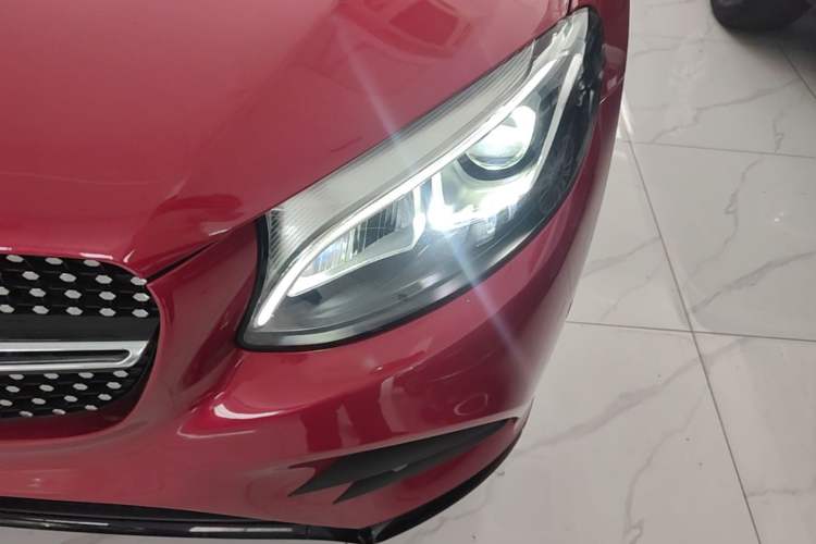 Used Mercedes-Benz GLC Coupe 2017 GLC 260 4MATIC Coupe SUV Left Front Headlight