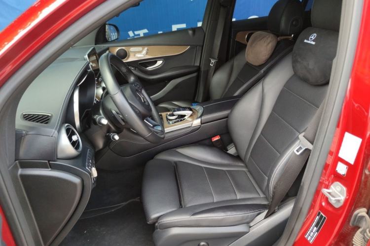 Used Mercedes-Benz GLC Coupe 2017 GLC 260 4MATIC Coupe SUV Left Front Seat