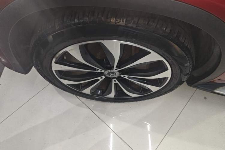 Used Mercedes-Benz GLC Coupe 2017 GLC 260 4MATIC Coupe SUV Left Front Wheel Hub