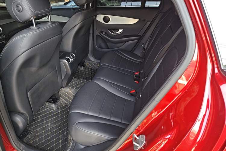 Used Mercedes-Benz GLC Coupe 2017 GLC 200 4MATIC Coupe SUV Left Rear Seat