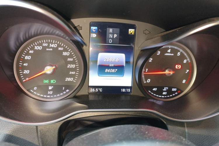 Used Mercedes-Benz GLC Coupe 2017 GLC 300 4MATIC Coupe SUV Odometer Close Up