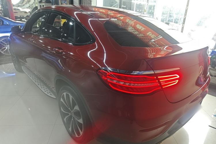 Used Mercedes-Benz GLC Coupe 2017 GLC 260 4MATIC Coupe SUV Rear Left 45 Deg
