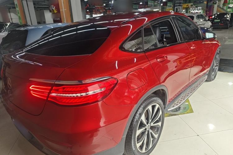 Used Mercedes-Benz GLC Coupe 2017 GLC 260 4MATIC Coupe SUV Rear Right 45 Deg