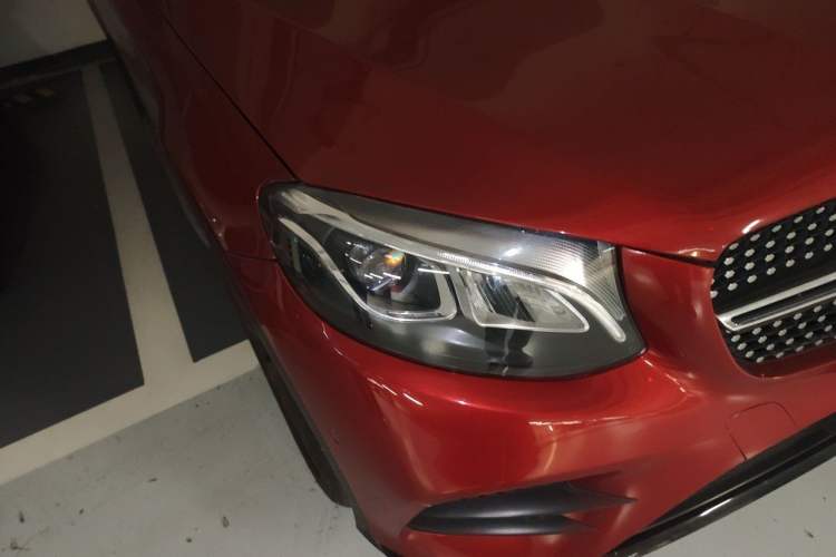 Used Mercedes-Benz GLC Coupe 2017 GLC 260 4MATIC Coupe SUV Right Front Headlight