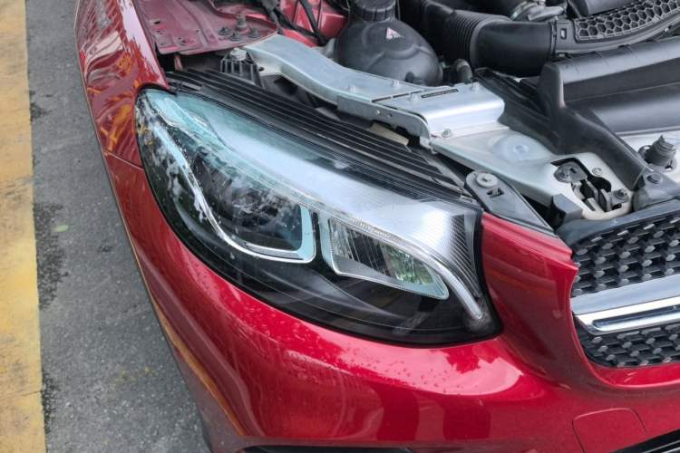 Used Mercedes-Benz GLC Coupe 2017 GLC 200 4MATIC Coupe SUV Right Front Headlight