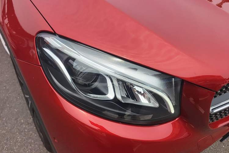 Used Mercedes-Benz GLC Coupe 2017 GLC 260 4MATIC Coupe SUV Right Front Headlight