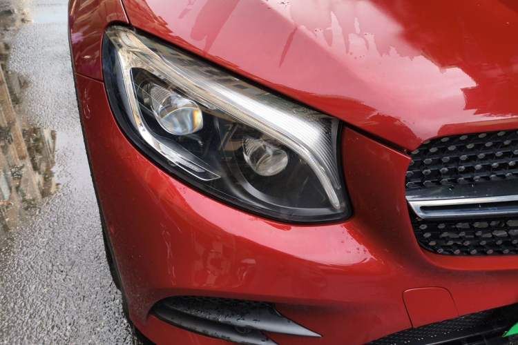 Used Mercedes-Benz GLC Coupe 2017 GLC 300 4MATIC Coupe SUV Right Front Headlight