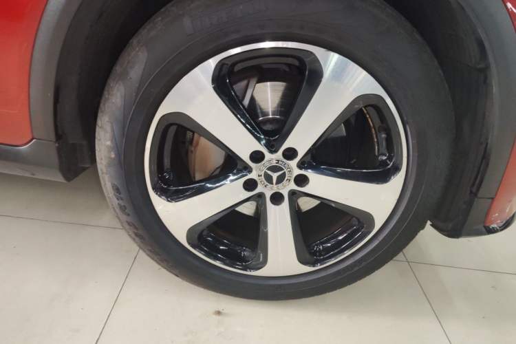 Used Mercedes-Benz GLC Coupe 2017 GLC 200 4MATIC Coupe SUV Right Front Wheel Hub