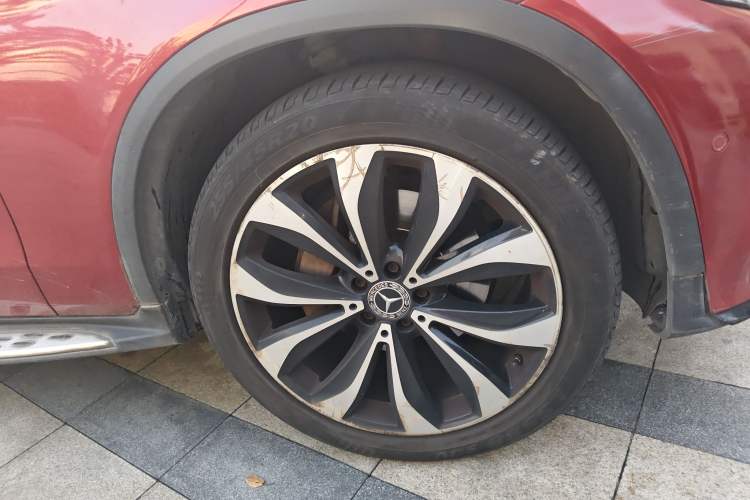 Used Mercedes-Benz GLC Coupe 2017 GLC 260 4MATIC Coupe SUV Right Front Wheel Hub