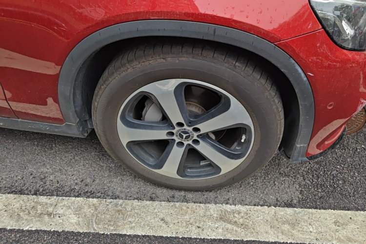Used Mercedes-Benz GLC Coupe 2017 GLC 200 4MATIC Coupe SUV Right Front Wheel Hub