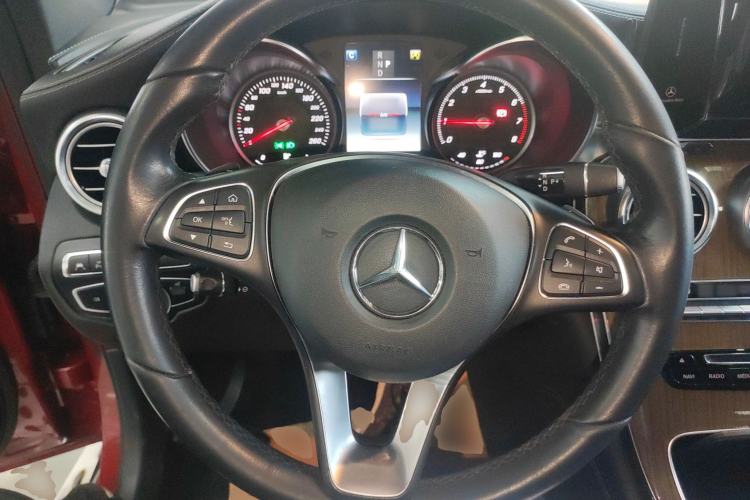 Used Mercedes-Benz GLC Coupe 2017 GLC 260 4MATIC Coupe SUV Steering Wheel