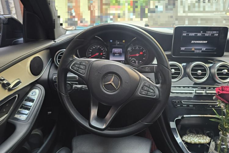 Used Mercedes-Benz GLC Coupe 2017 GLC 200 4MATIC Coupe SUV Steering Wheel